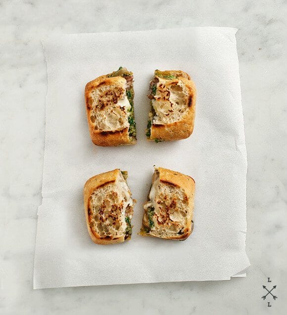 Mini Grilled Cheese Sandwiches // loveandlemons.com Mini Grilled Cheese Sandwiches // loveandlemons.com
