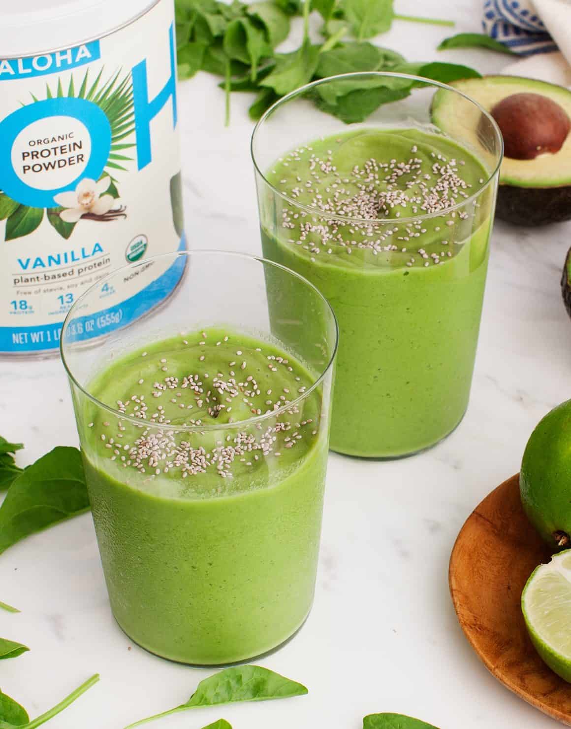 Creamy Avocado Lime Smoothies