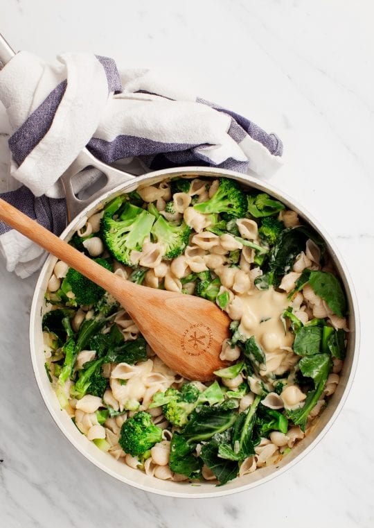 Creamy White Bean Shells with Broccoli